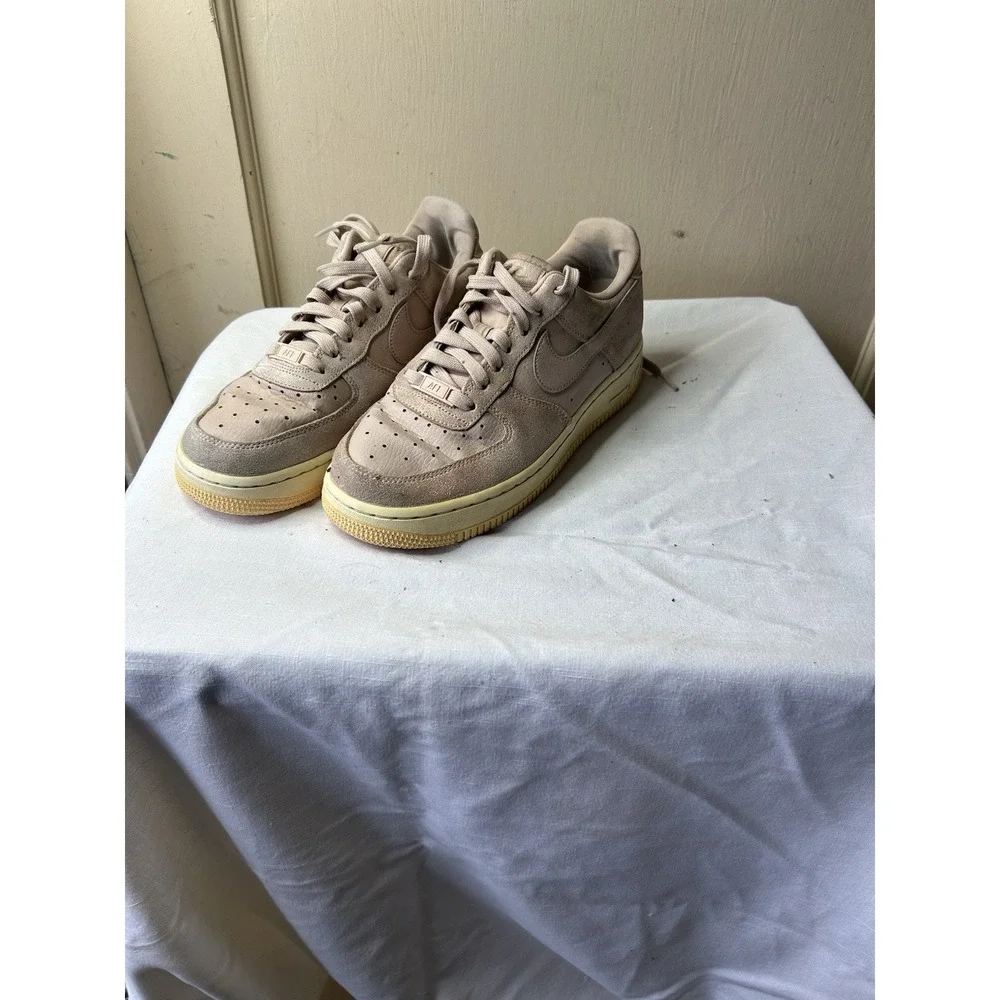 Nike Air Force 1 Low Suede Pink Beige Women's Size 8 EU 39 Sneakers
